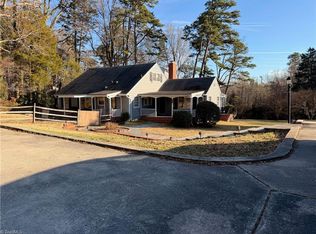 3409 Woodlea Dr, Greensboro, NC 27406