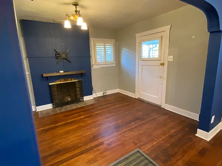 734 S Gudgell Ct — Photo 3