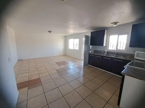 1233 N Lugo Ave #3 Photo 1