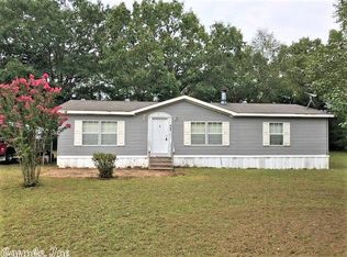150 Clark Ln, Shirley, AR 72153