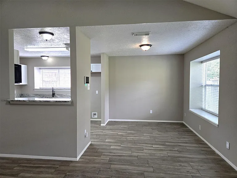 24015 Farm Hill Rd — Photo 6