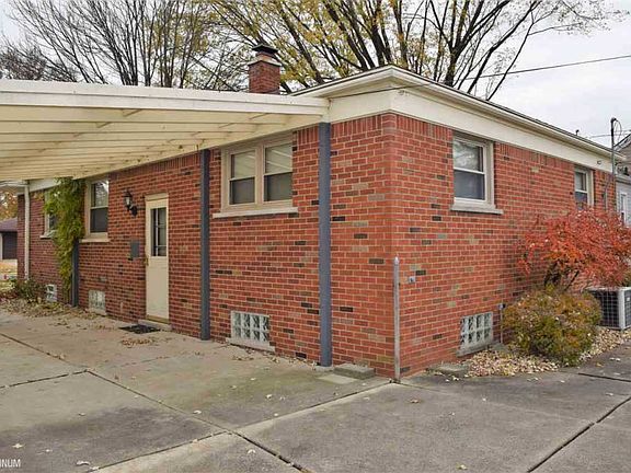 2nd image of 22339 Lanse St