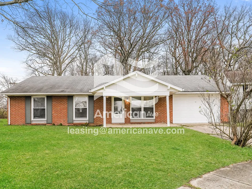 1708 E Redfern Way