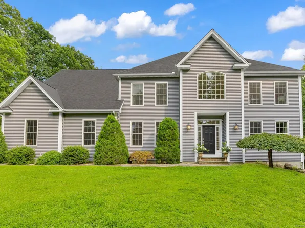 51 Angelas Way, Burlington, CT 06013