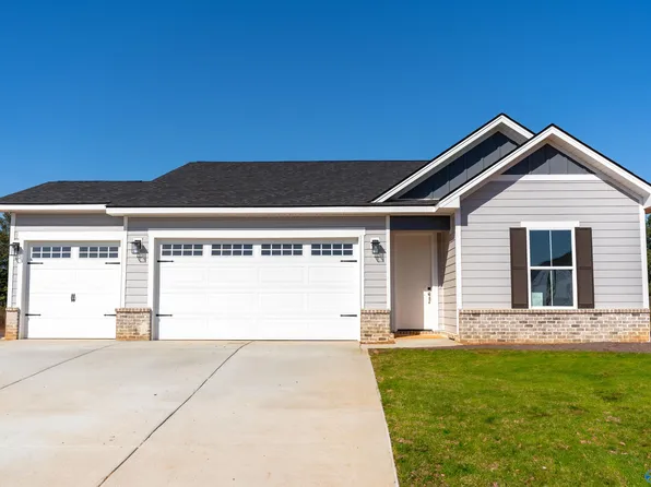 108 Jude Ln, Hazel Green, AL 35750