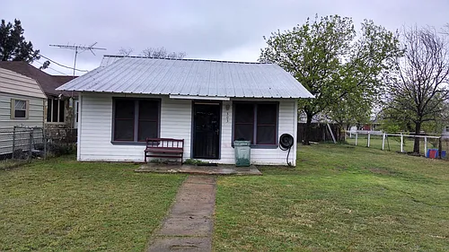 303 N 20th St Photo 1