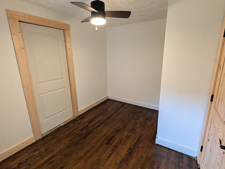 1202 Glynridge St — Photo 11