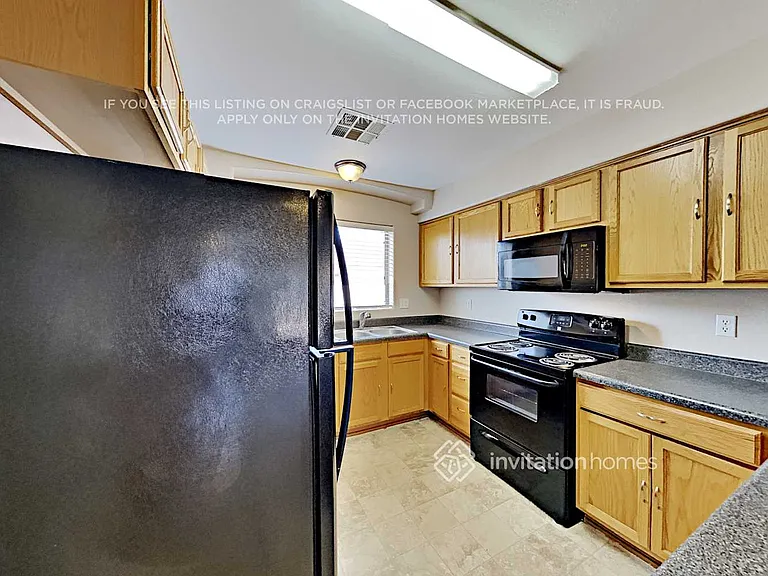 7223 S 3rd Ave — Photo 5