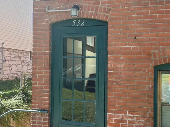 532 Easton St, Alton, IL 62002