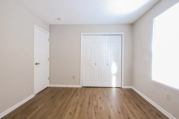 314 Brixton Woods West Dr — Photo 8