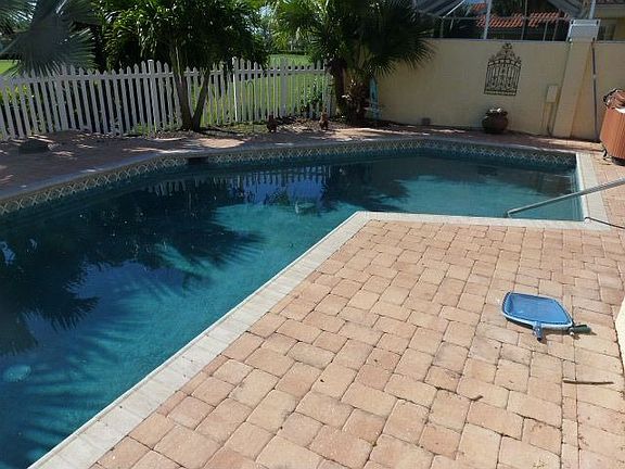 5th image of 4751 Yacht Harbor Dr