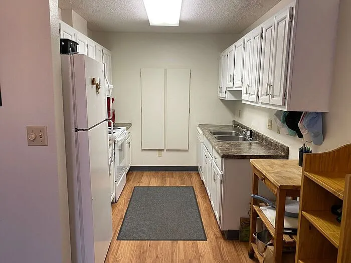 11 Arbor Hill Cir #29 — Photo 6