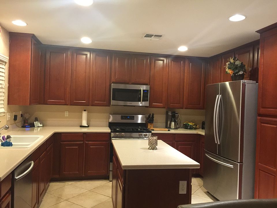 1st image of 274 Jackrabbit Dr