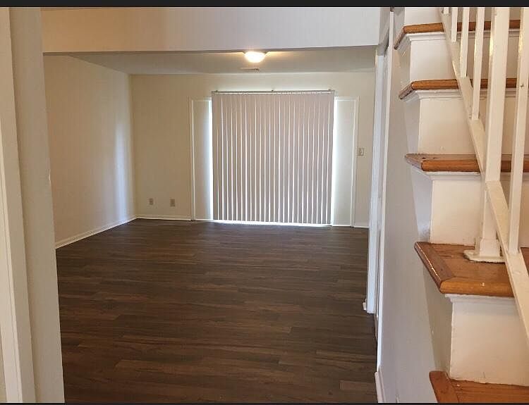 1st image of 8662 Oconnor Cres