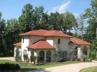 1307 Arona Rd, Irwin, PA 15642