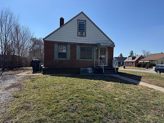 4th image of 822 Clay Ct