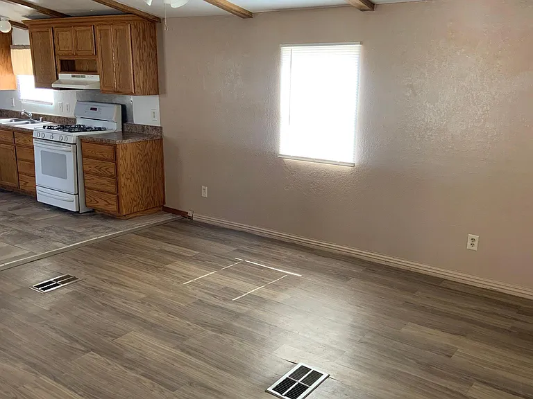 1590 Branding Iron Cir — Photo 6