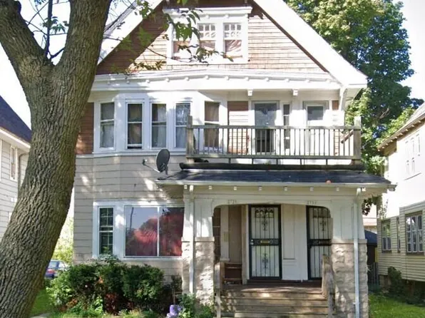 2729 N 36th STREET, Milwaukee, WI 53210