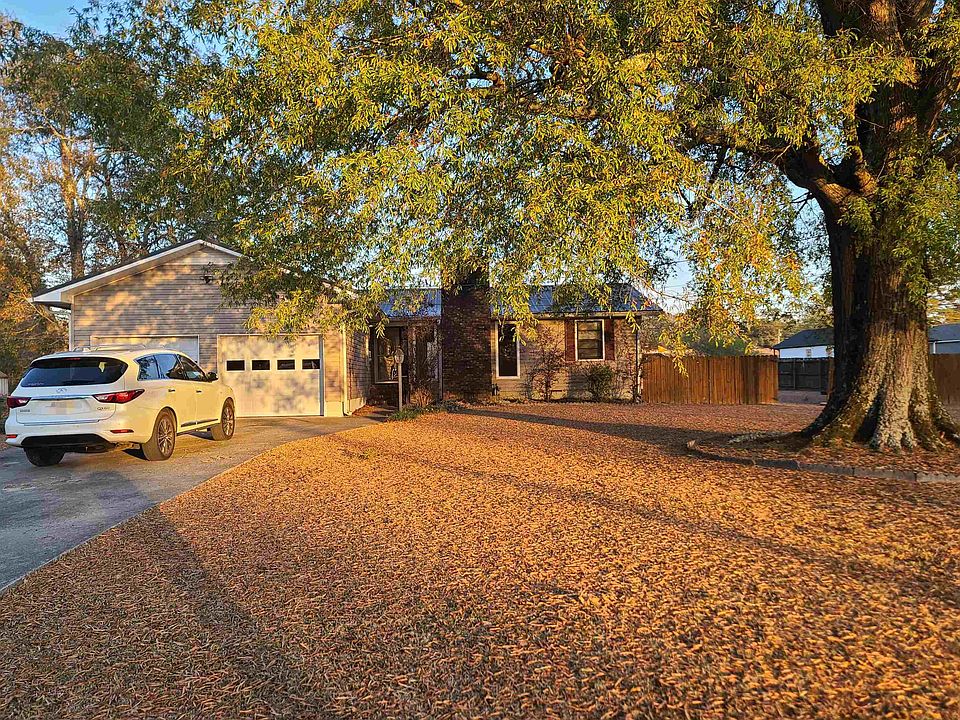 1st image of 402 Kentucky Ave