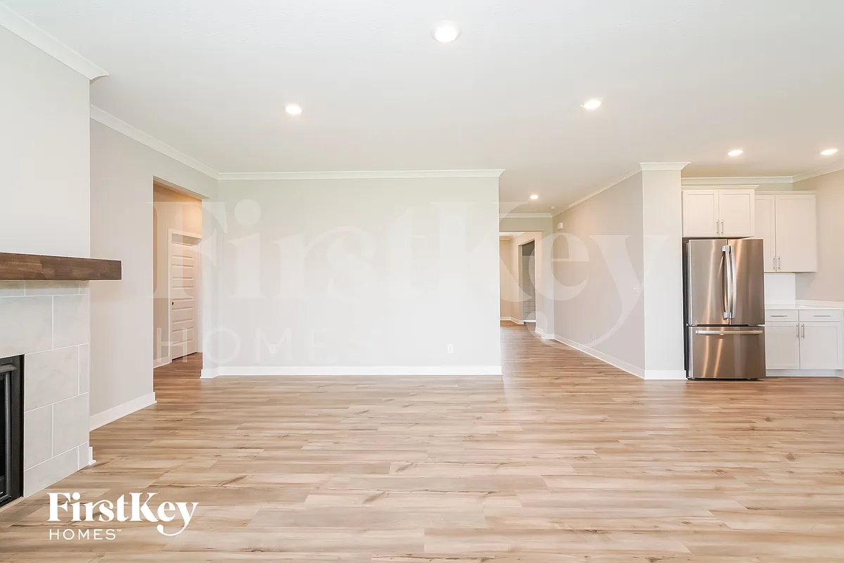 Building Photo - 3602 Chalmers Dr