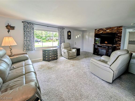 2nd image of 9512 Lido Ln