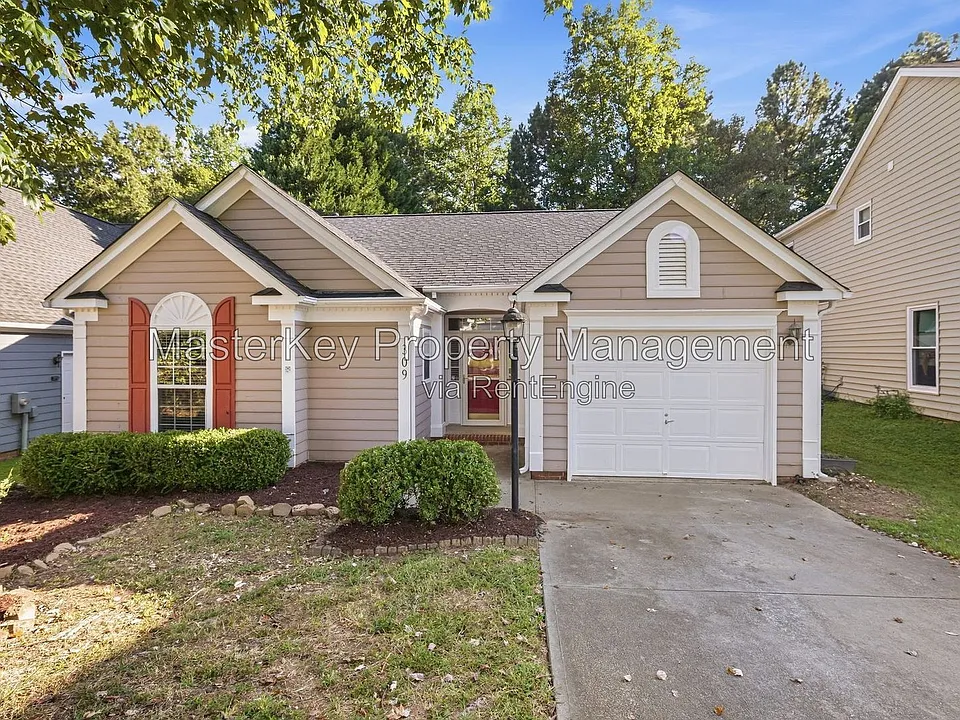 309 Hallwood Ct