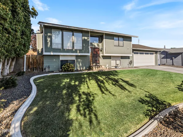 1606 S 74th Ave, Yakima, WA 98908