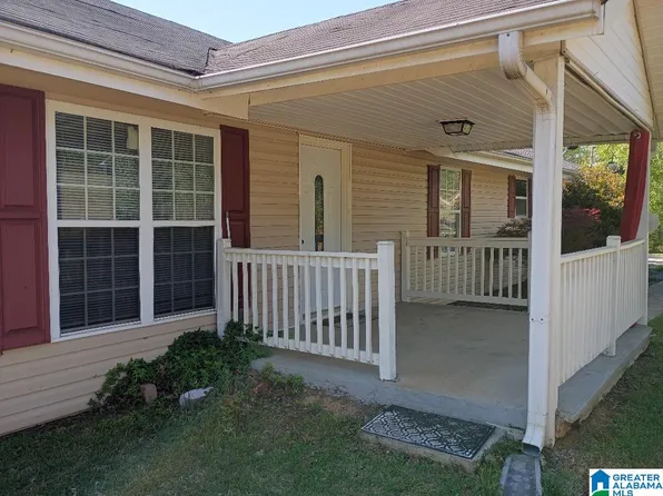 520 Levine Rd, Odenville, AL 35120