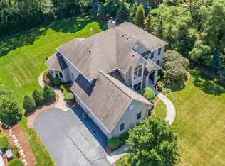 0S551 Rebecca Ln, Winfield, IL 60190