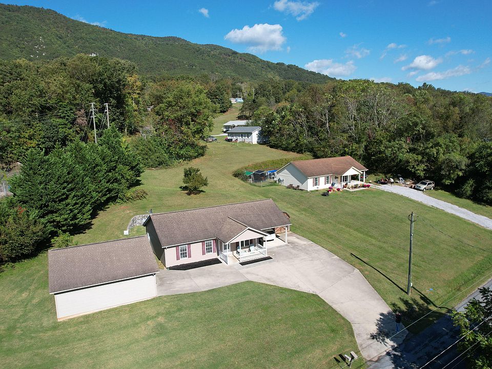 414 4th St, Buchanan, VA 24066 Zillow