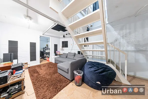 Rented by Urban Pads | media 9
