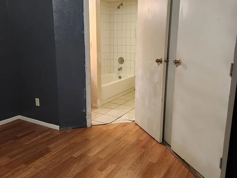 16402 N 31st St #222 — Photo 10