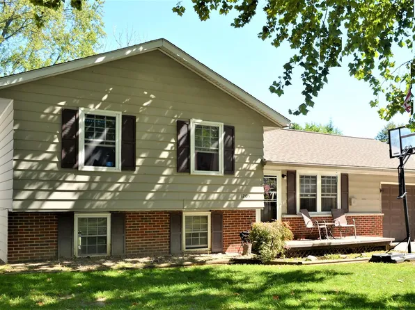 1205 S 12th St, Saint Clair, MI 48079