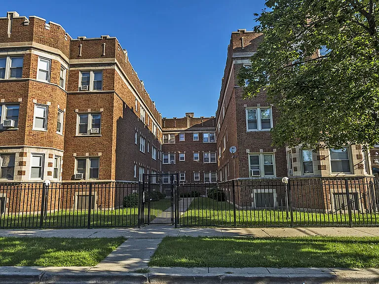 7109-15 S Ridgeland Ave #1736-44 — Photo 12