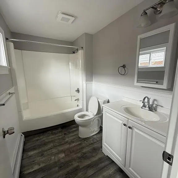 534 Locust St — Photo 6