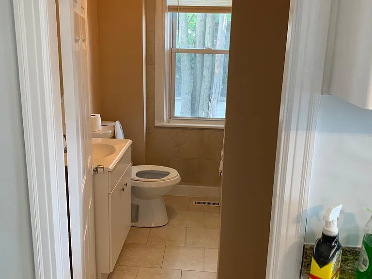 34 Sherwood St #1 — Photo 3