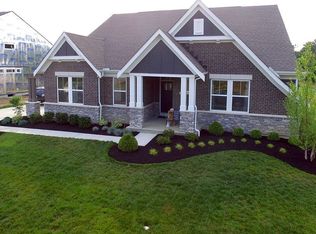 1290 Autumnview Dr, Batavia, OH 45103