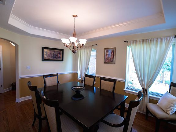 4th image of 1133 High Meadow Dr