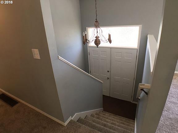 4th image of 2124 SE 53rd Ave