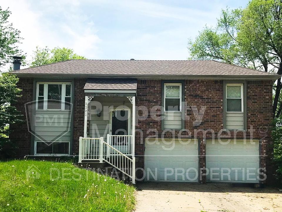 1st image of 2322 NW Kensington Ct
