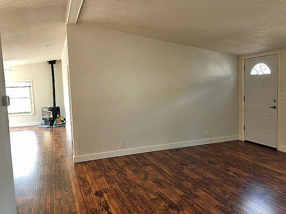 5th image of 18485 SW Pacific Dr