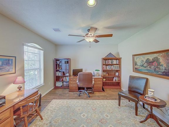 5th image of 967 Ponte Serra Dr