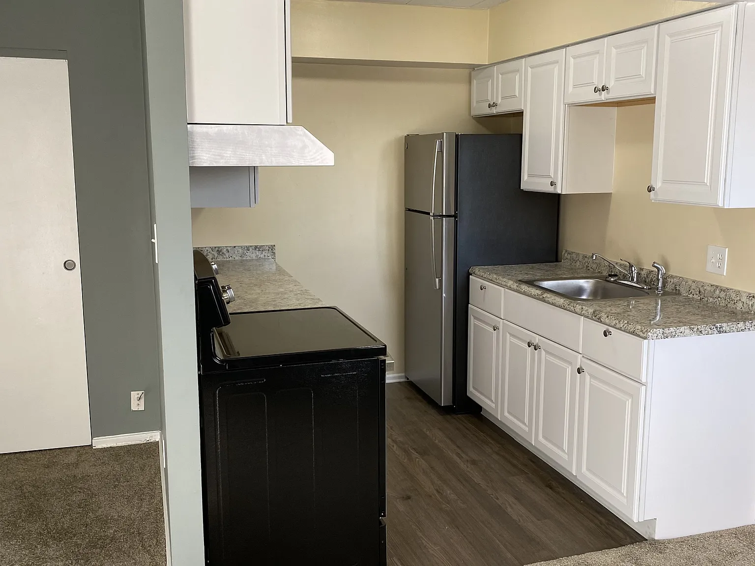 Boudinot Estates 2450 - 5 — Photo 4