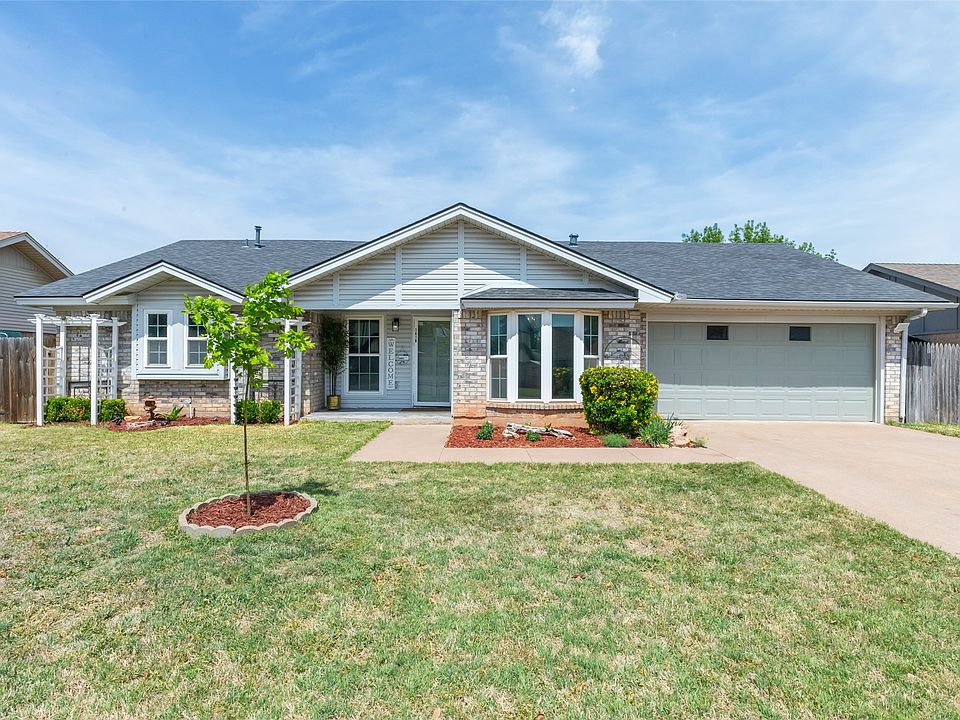 1st image of 1418 Clarks Dr