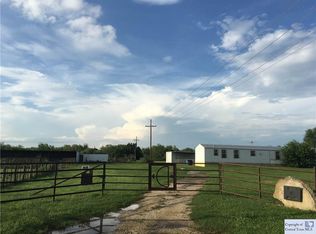 3310 Old Ilka Rd, Seguin, TX 78155