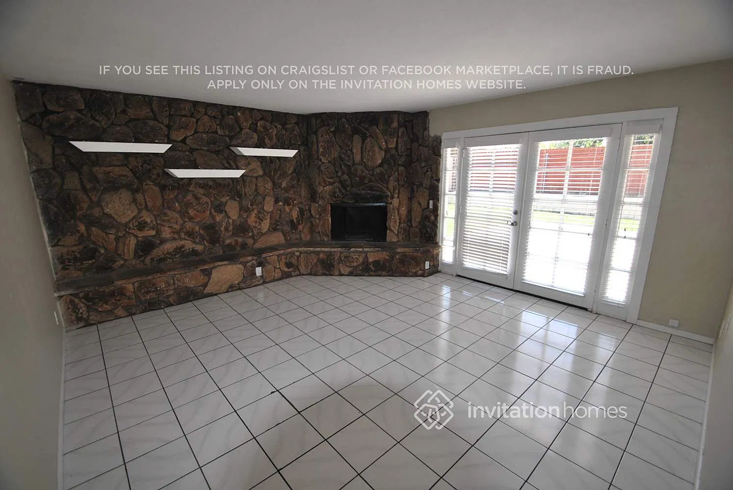 546 S Sandalwood Ave Bloomington, CA 92316 — Photo 2