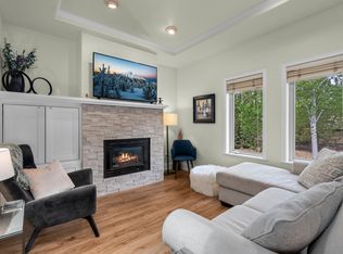 61875 Broken Top Dr APT 23, Bend, OR 97702