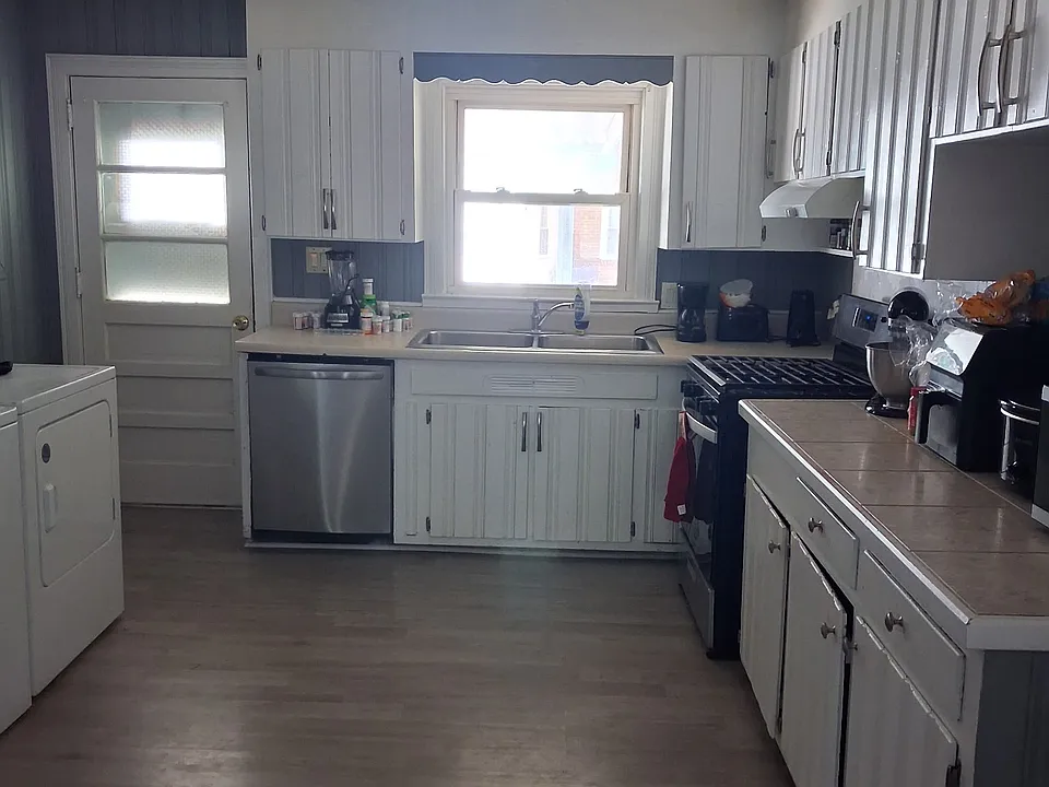 2800 Jefferson Dr