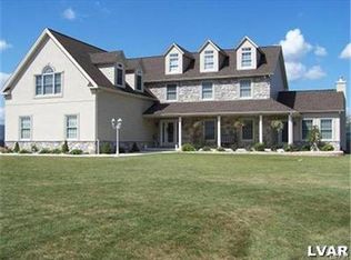 4406 Katlyn Dr, Walnutport, PA 18088