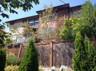 2620 NW 57th St #B, Seattle, WA 98107